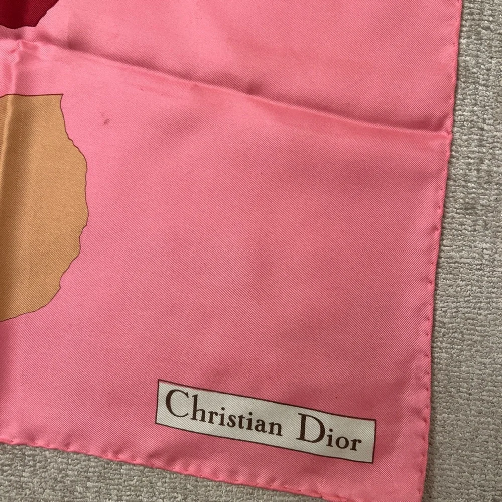 Christian Dior Pink Silk Vintage Floral Print Scarf Designer Spring Fashion 30.5